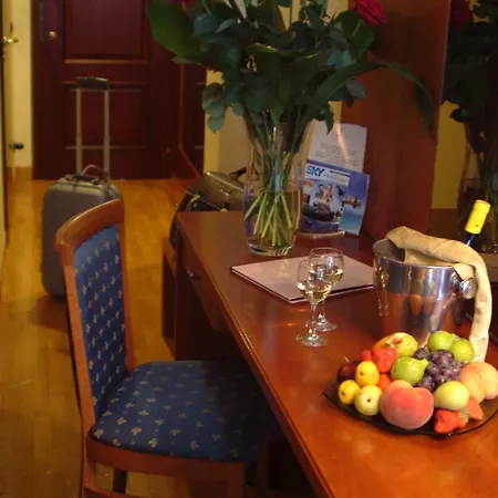 Hotell Nettuno 4*
