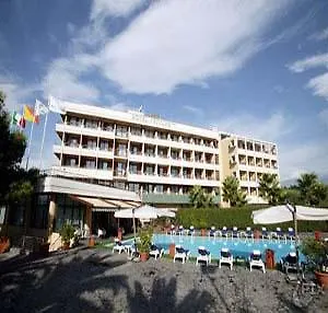 Nettuno 4*